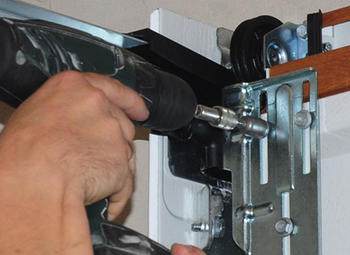 Garage Door Maintenance Tips for Summer - First Choice Garage Doors Inc.